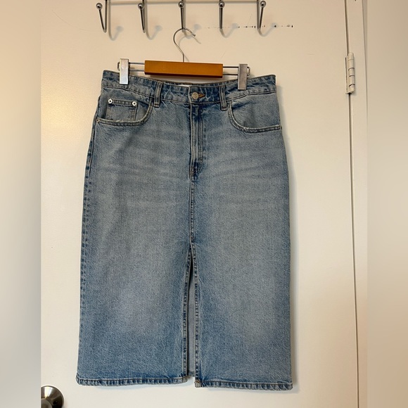 Zara midi denim skirt with front slit - Picture 3 of 3